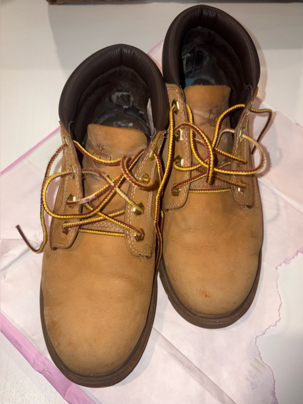 FREE Timberland Women’s Nellie Chukka boots (FREE with purchase of shoes) - Picture 3 of 9